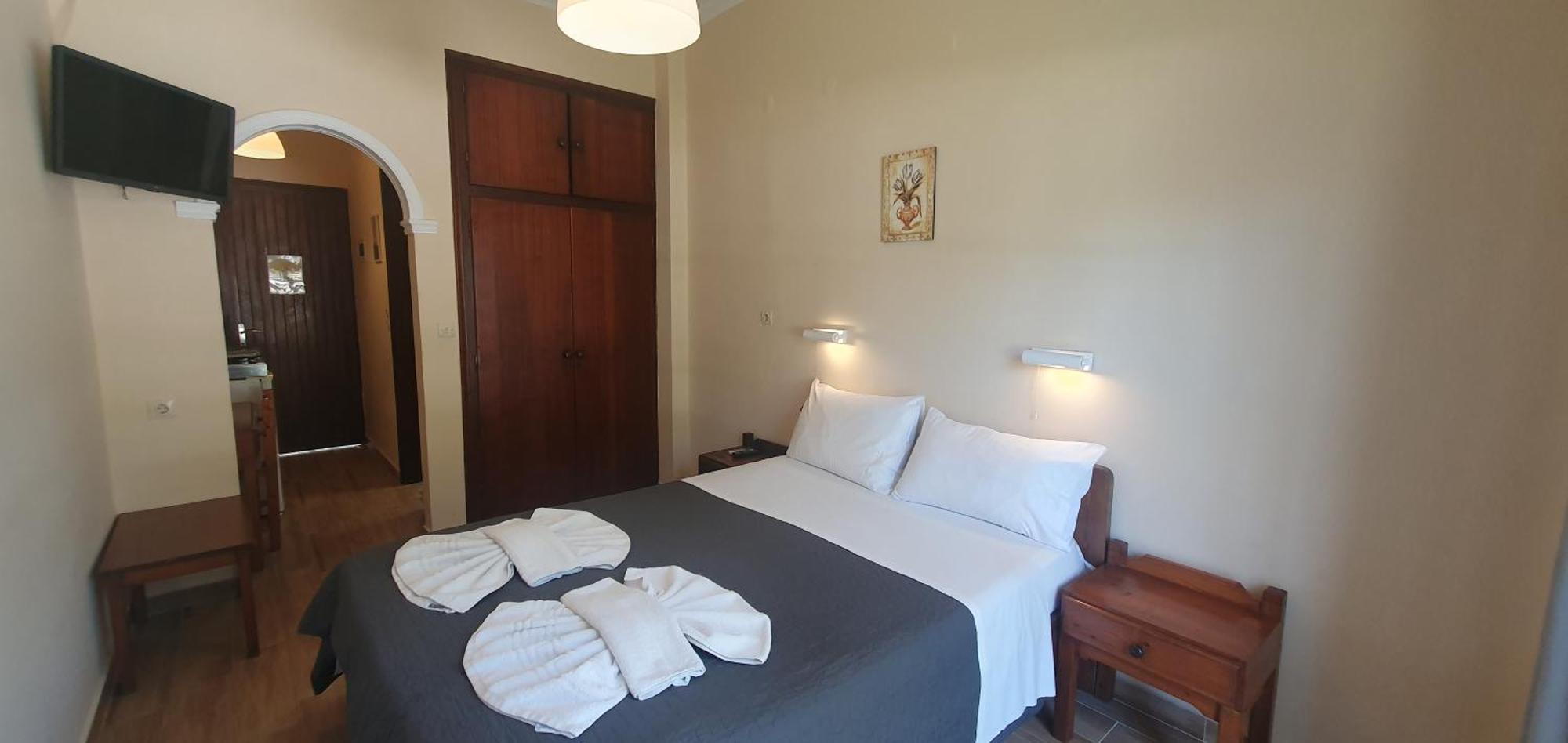 Phivos Hotel Paleokastritsa Bagian luar foto